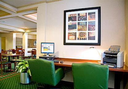 Courtyard Mishawaka-university Area 3*