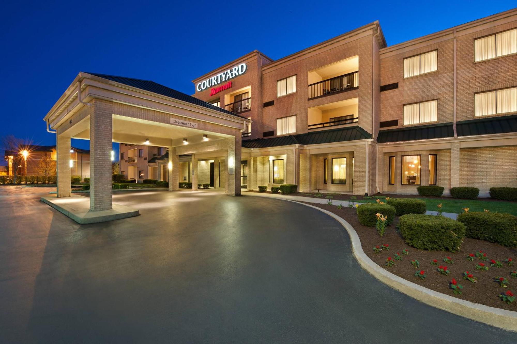 Courtyard Mishawaka-university Area 3* South Bend